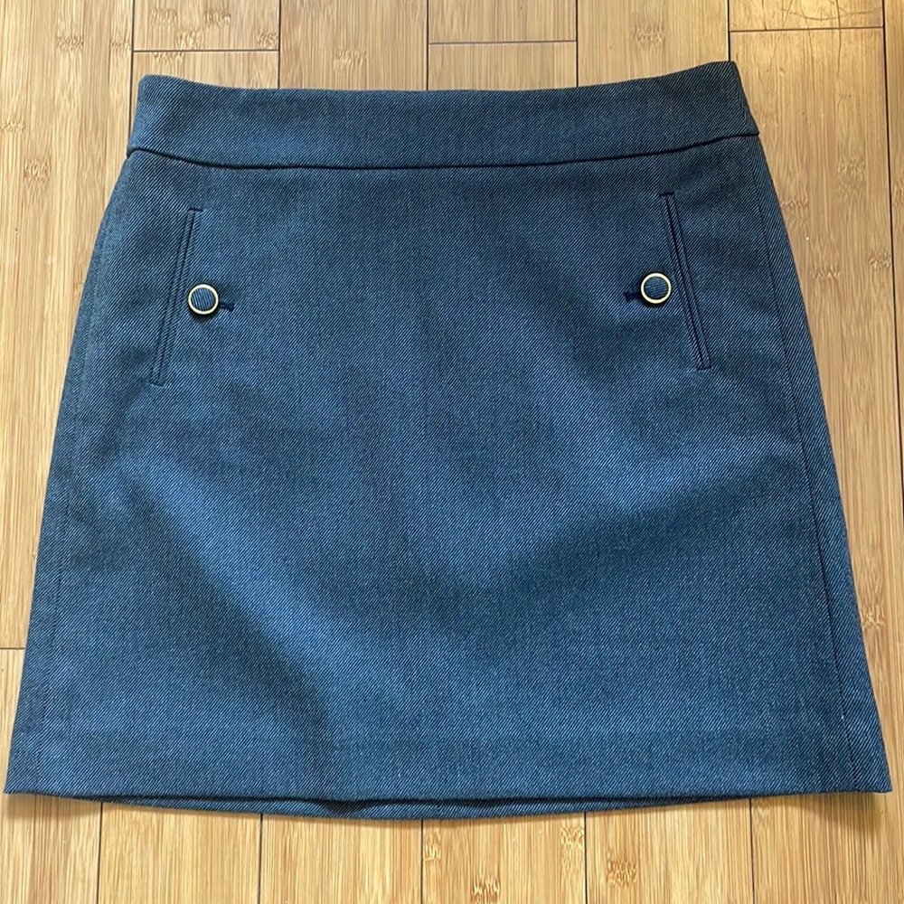 🎉BOGO🙂 Perfect Loft work skirt in dark grey